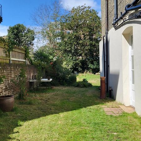 10 Large Elegant Studio - Prime Location - Comfortable - Private Hove Exteriér fotografie