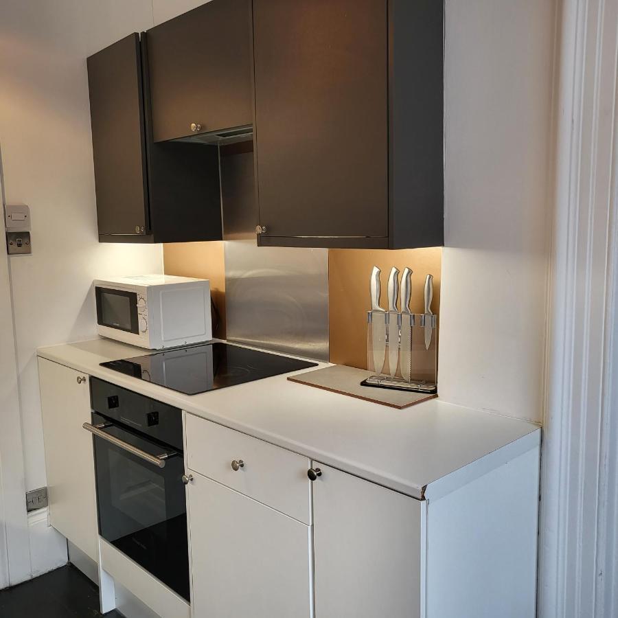 10 Large Elegant Studio - Prime Location - Comfortable - Private Hove Exteriér fotografie