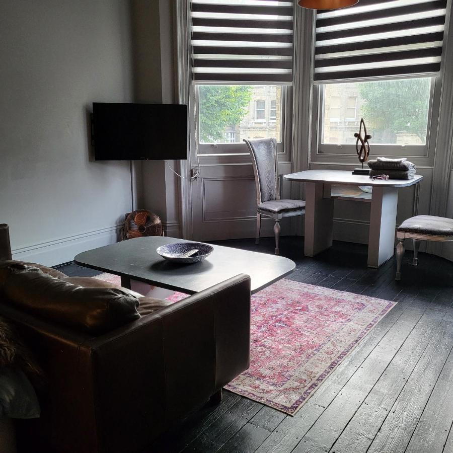 10 Large Elegant Studio - Prime Location - Comfortable - Private Hove Exteriér fotografie